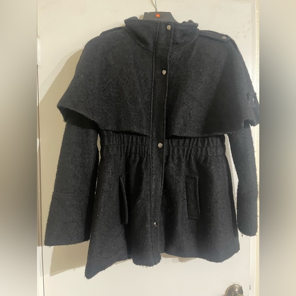 Guess Jackets & Coats Nwot Guess Black Cinch Waist Cape Coat Poshmark